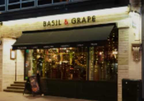 Font side the Basil & Grape