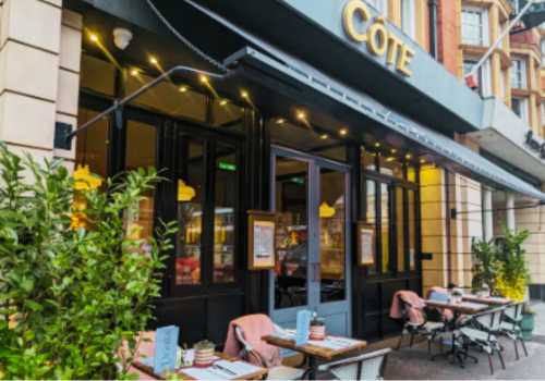 Front side of the Côte Sloane Square