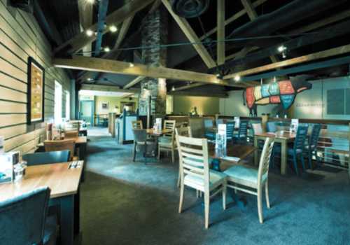 Inside the The Brache Beefeater