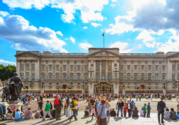 Buckingham Palace-Xtramile Couriers